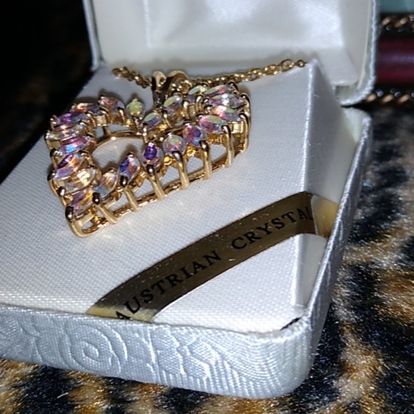 Tradition's crystal🌺 - Picture 4 of 6